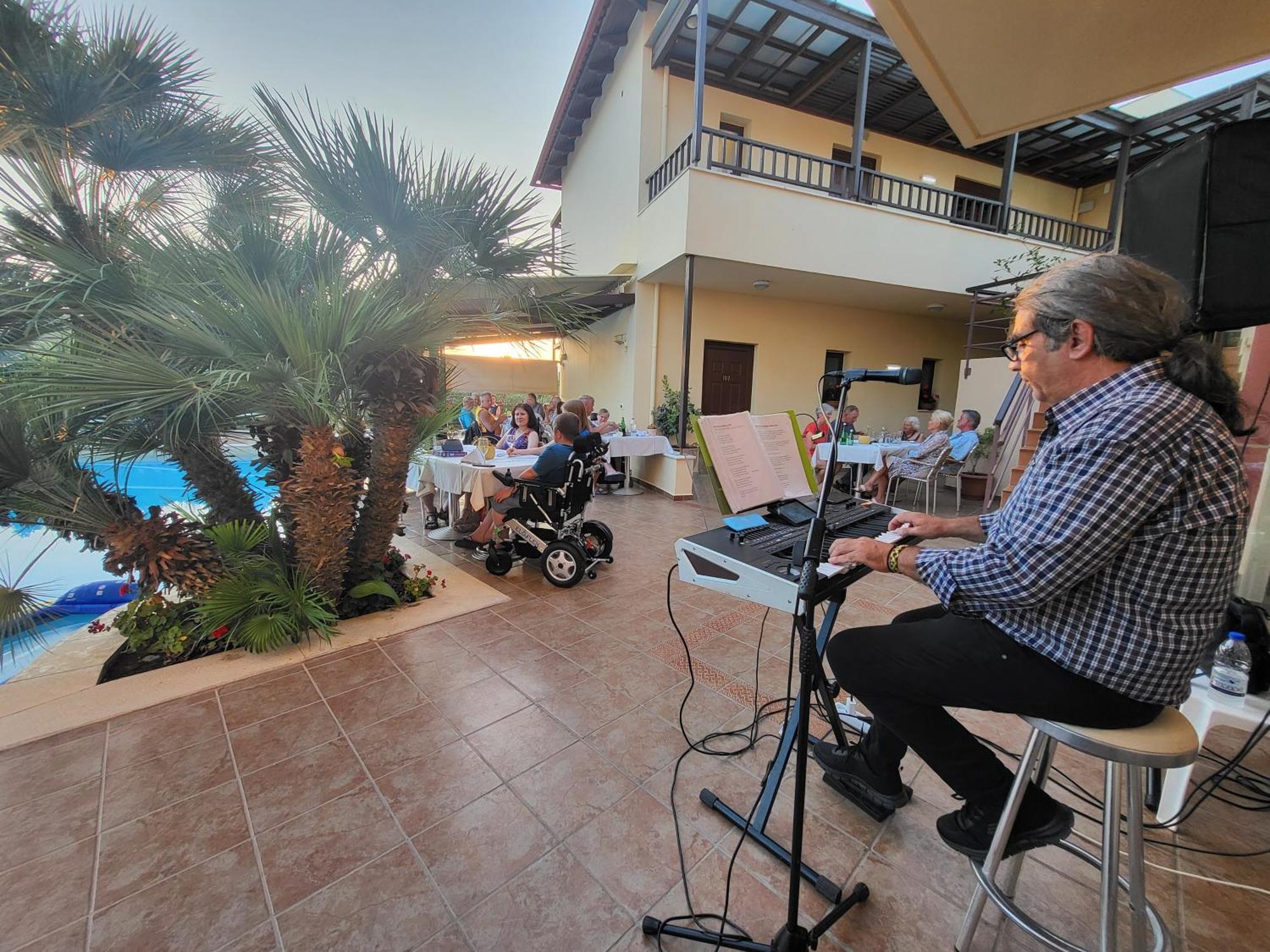 Eria Resort For People With Special Abilities Máleme Ngoại thất bức ảnh