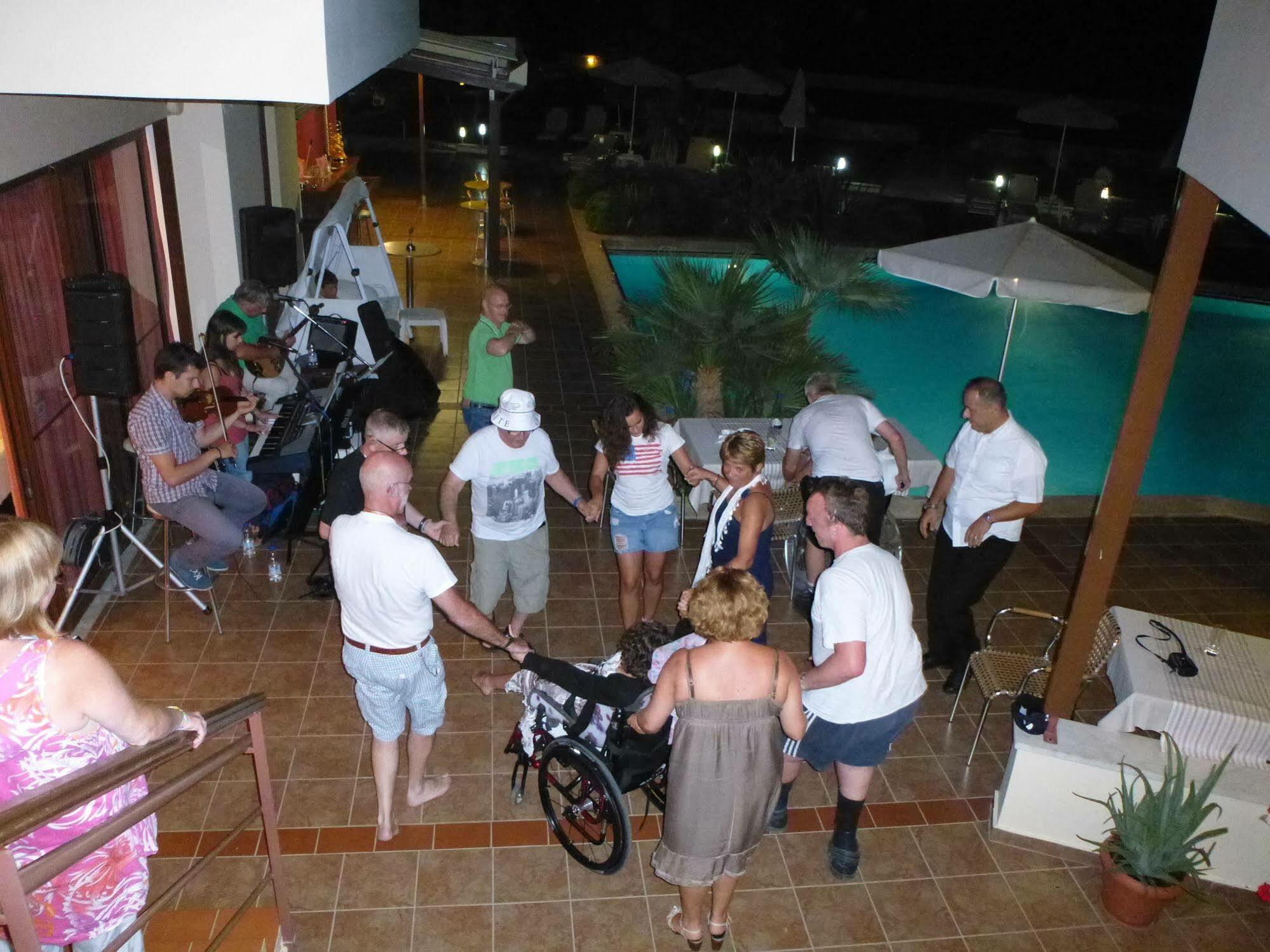 Eria Resort For People With Special Abilities Máleme Ngoại thất bức ảnh