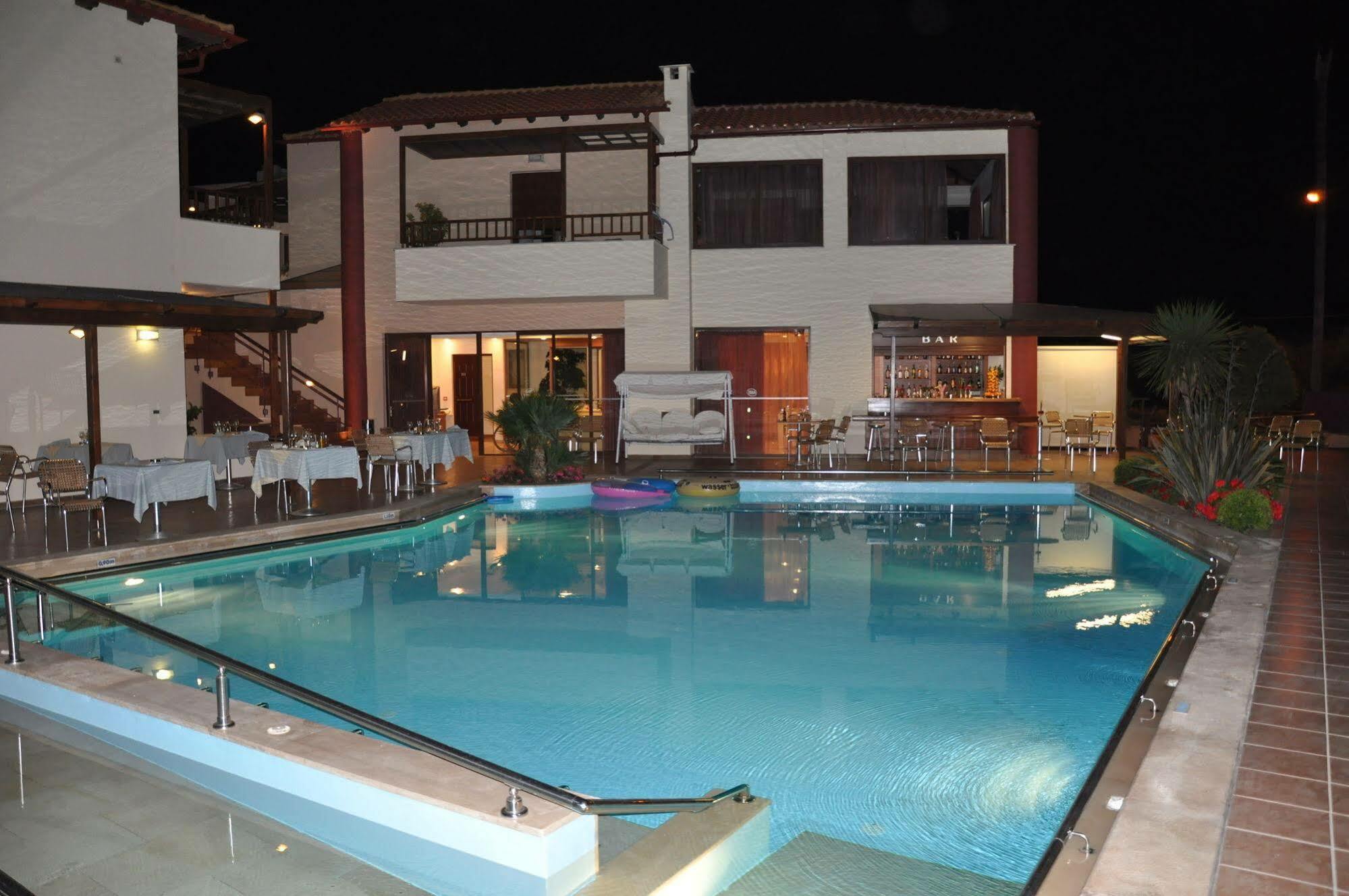 Eria Resort For People With Special Abilities Máleme Ngoại thất bức ảnh